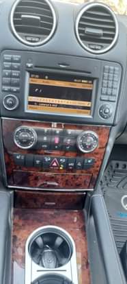 A picture of 2010 American used GL 450 Perfect condition Slightly negotiable N13m
