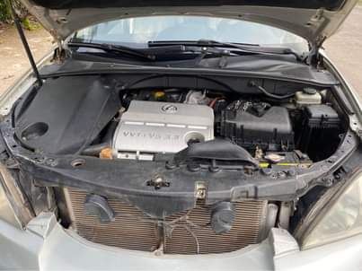 A picture of Available for sale money needs very urgently 7m