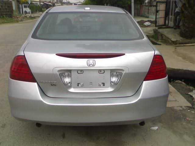 A picture of 2007 Honda discussion continue