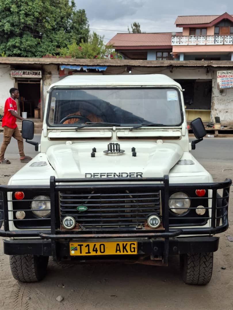 A picture of LANDROVER DEFENDER