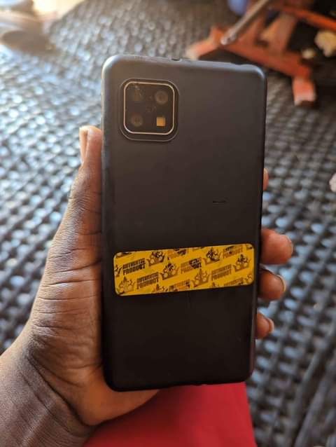 A picture of Aquos sense 5g
