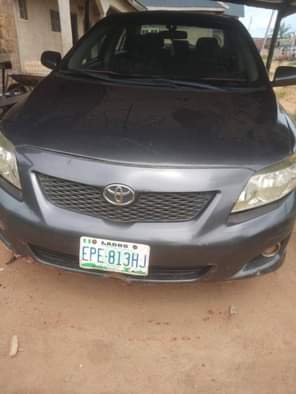 A picture of Owner needs money urgently Is first user 2021 on custom