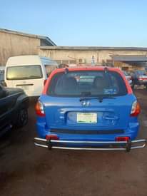 A picture of Hyundai Satafie manual Gear engine working Perfect