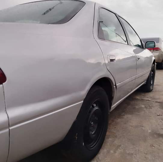 A picture of Toyota Camry Big light untampered Engine and Good Gearbox