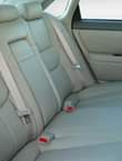 A picture of Toyota Avalon 03 first body perfectly working