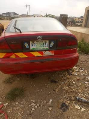 A picture of Toyota Corolla old model manual transmission Complete pure first body