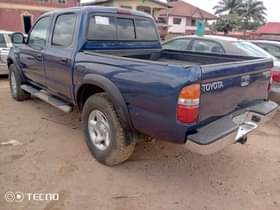 A picture of Toyota Tacoma going for 4 5 location akungba Akoko ondo