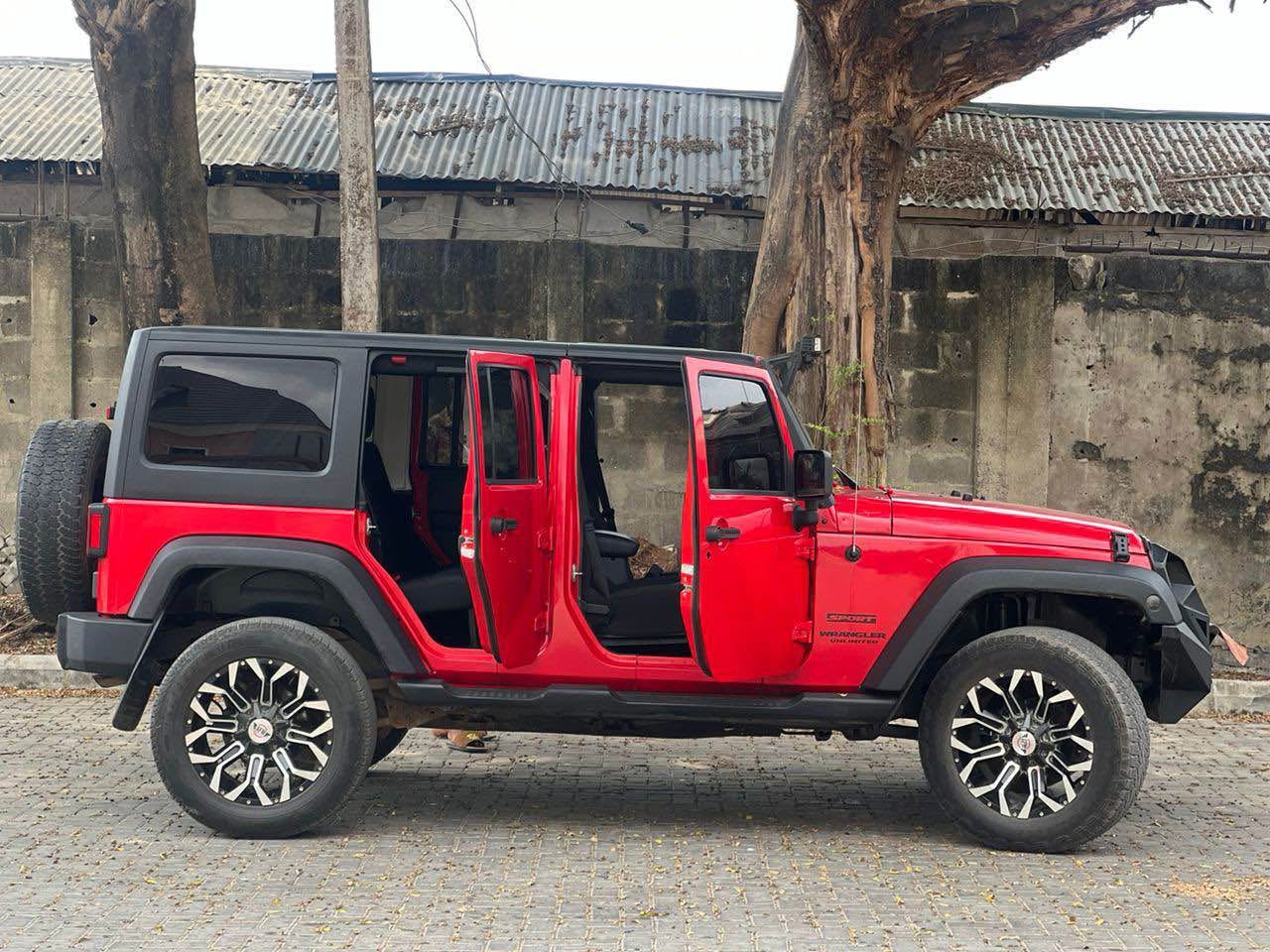 A picture of 2016 kitted 2020 Model Wrangler Sports Jeep Few Months Used
