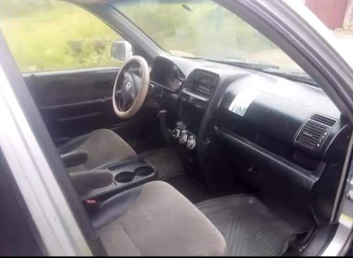 A picture of First body Honda CR V dealers price