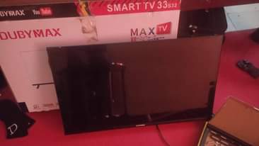 A picture of Dubymax 32Inch Smart Tv