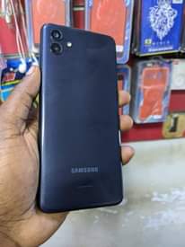 A picture of SAMSUNG AO4