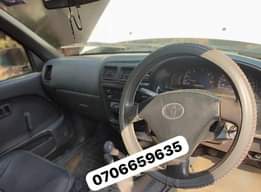 A picture of Toyota Hilux Double cabin Manual transmission Diesel 5 seater Good