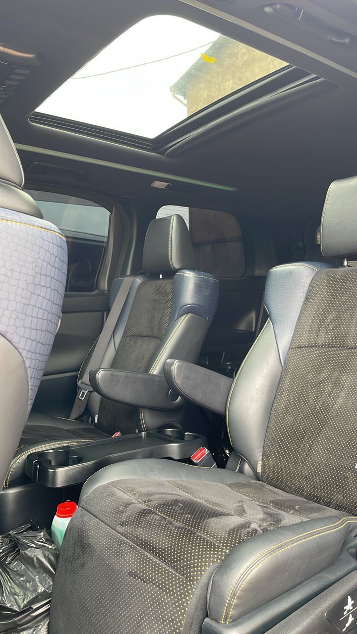 A picture of Toyota alphard velfire 2018