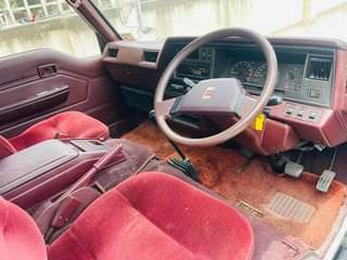 A picture of NISSAN CARAVAN