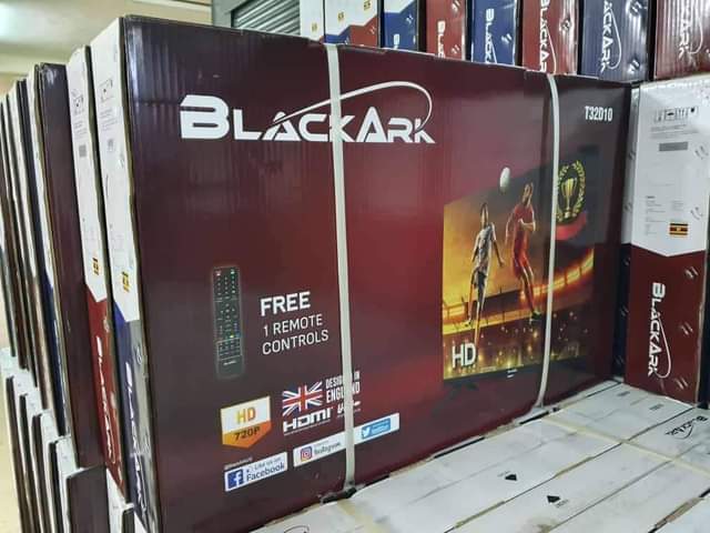 A picture of 32 blackark flat tv 0756561267