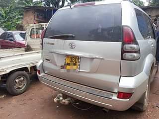 A picture of Prado diesel engine 53million for sale call me on 256751331103
