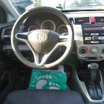 A picture of Honda city 2009 in good condition Zero seven zero three
