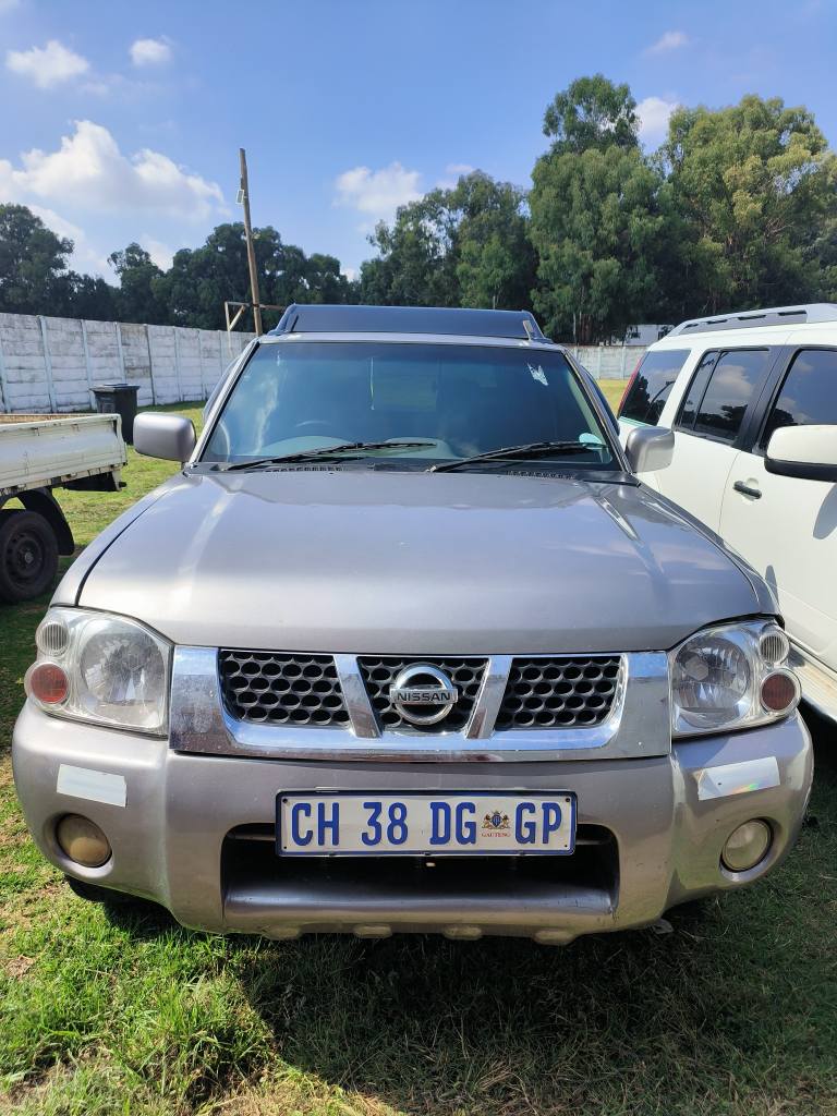 used nissan hardbody