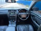 A picture of TOYOTA CROWN