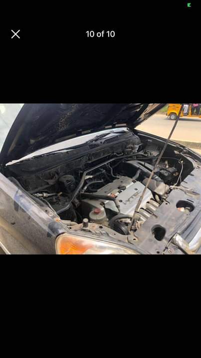 A picture of Honda CRV going for 2.7m last interested buyers should DM