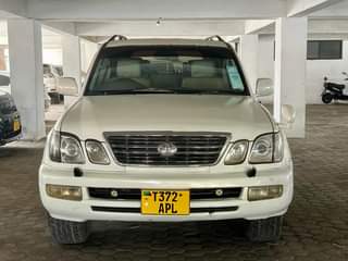 A picture of TOYOTA LANDCRUISER VX