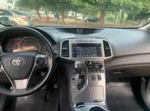 A picture of Toyota venza Year 2015 Full option Panoramic sunroof Keyless entry