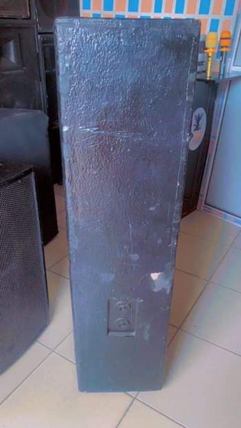 A picture of Fairly used Speaker