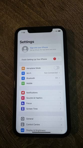 A picture of IPhone 11