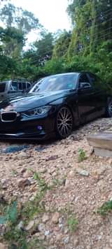bmw 320i