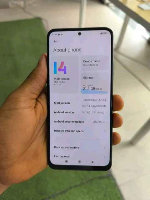 A picture of New UK use Redmi Note 11 pro is available