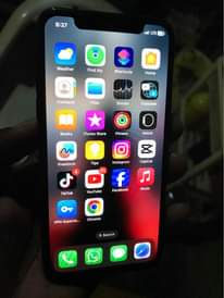 A picture of iPhone X 64 GB