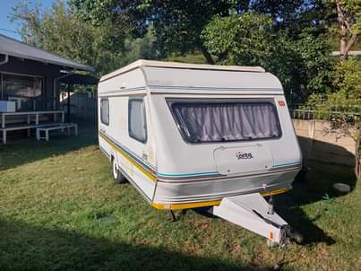 Caravan /.
