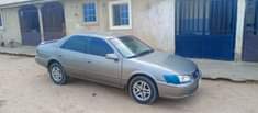 A picture of 2002 TOYOTA Mamry drop light