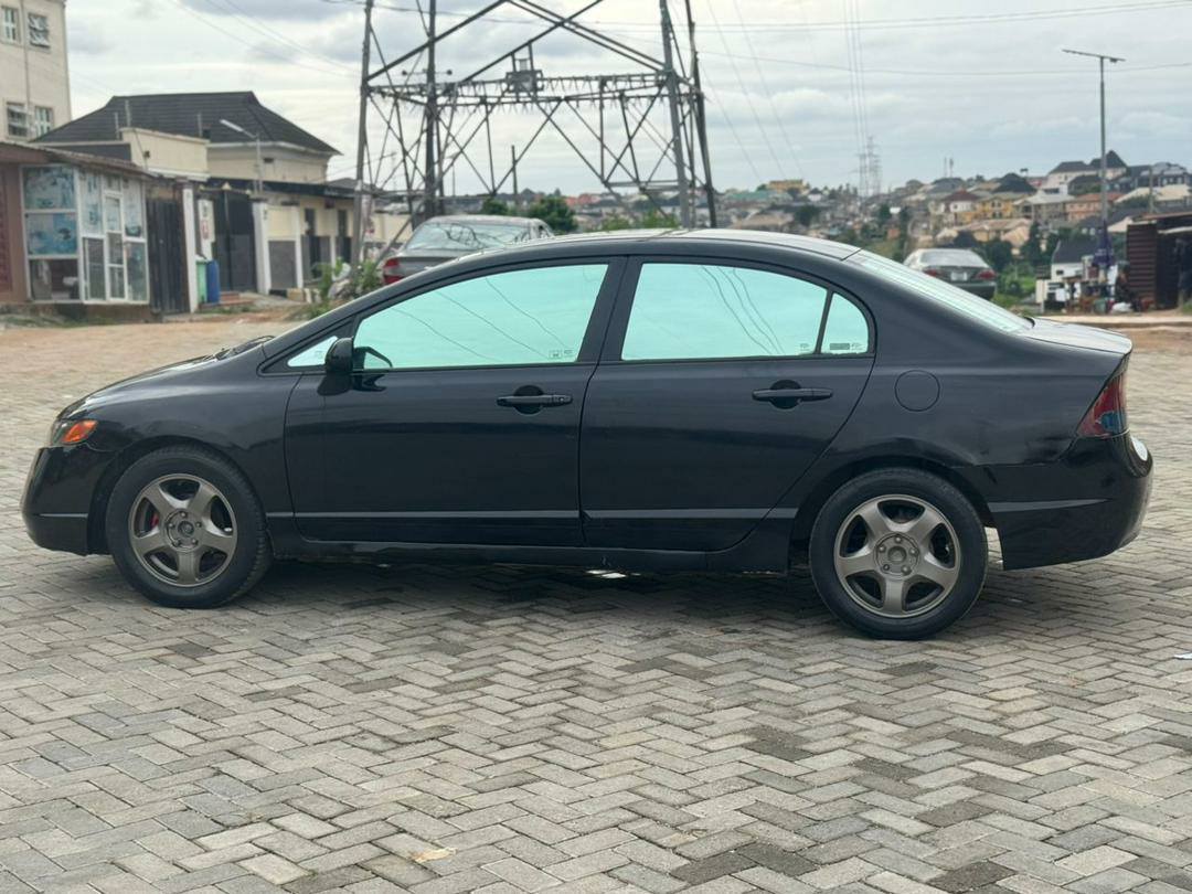 A picture of Pristine Clean Honda Civic 2008 Engine Gear Selection Ac Price