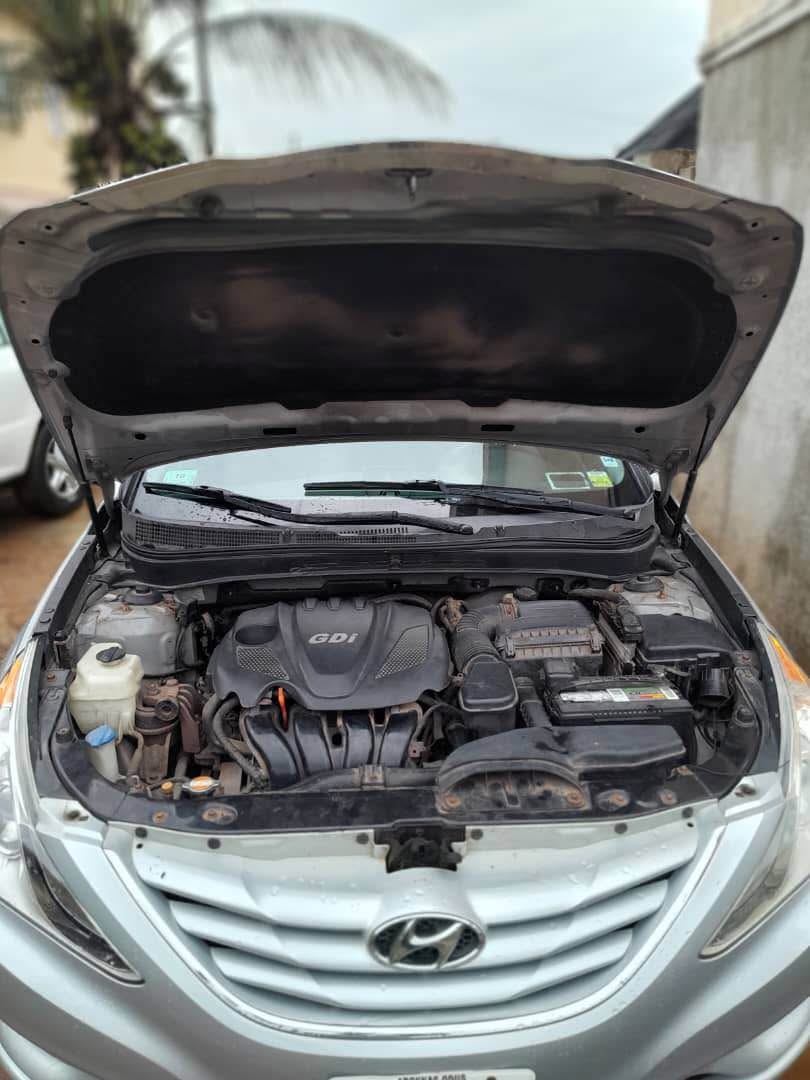 A picture of  DISTRESS SALE TOKS 2011 HYUNDAI SONATA SILVER ON BLACK