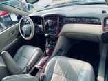A picture of Brand Toyota Model Highlander Year 2006 Three row seats Amount
