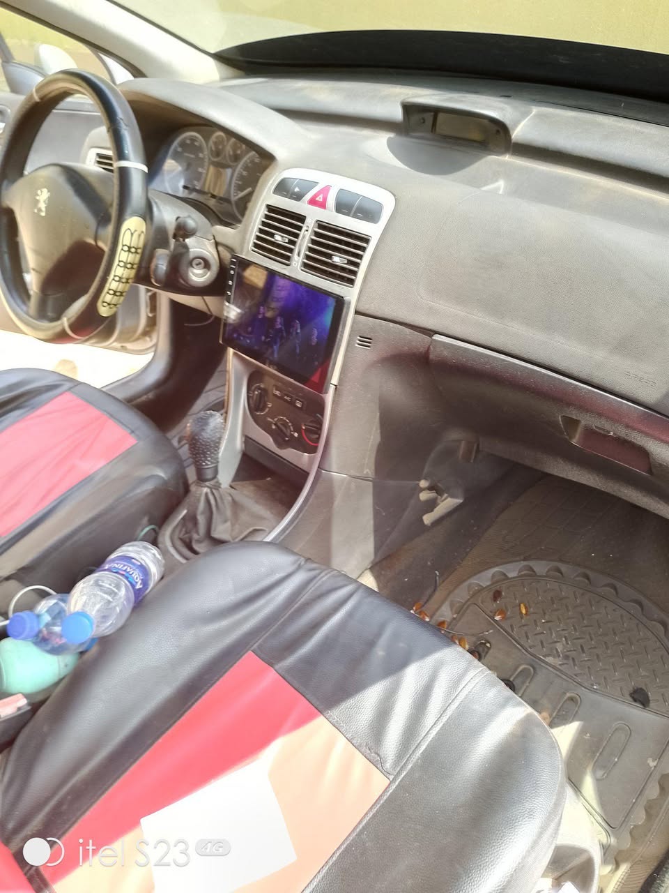 A picture of Peugeot 307