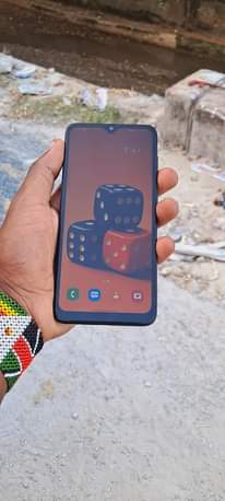 A picture of Samsung A70