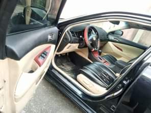 A picture of 2009 Es350 with sound engine and smooth automatic transmission keyless