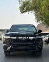 A picture of LANDCRUISER 2012