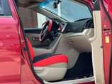 A picture of 2010 VENZA