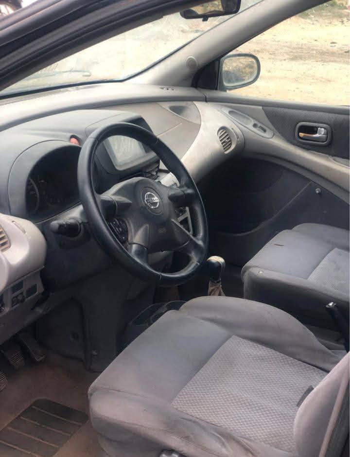 A picture of Nissan Almera Tino