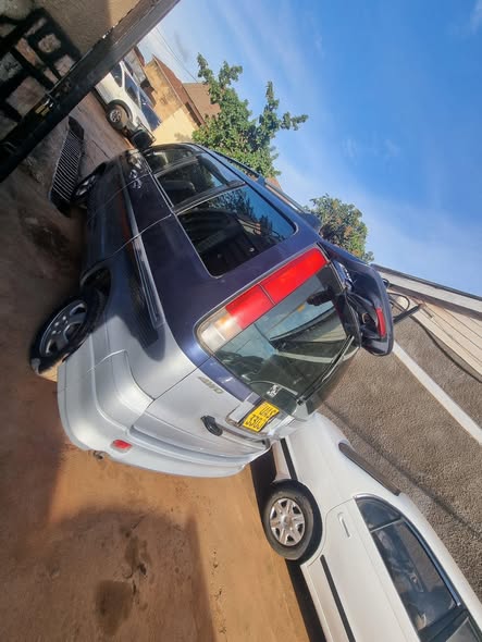 A picture of Car