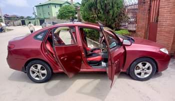 A picture of 2009 HYUNDAI ELANTRA