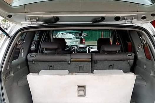 A picture of 2005 Toyota highlander Belgium grade Android screen Gear Engine Ac