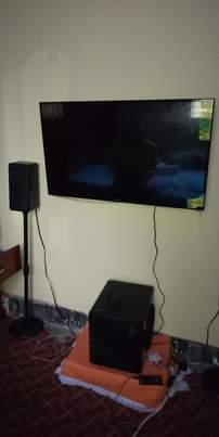 A picture of Soyi smart TV inch 42