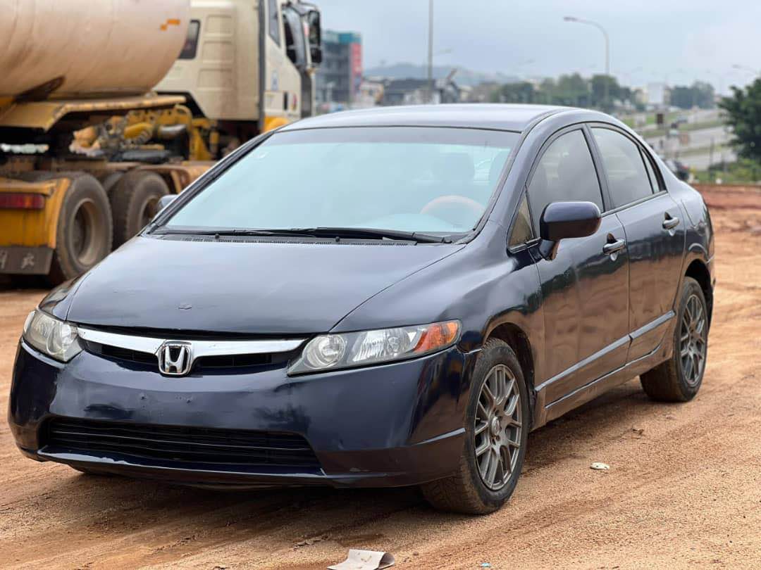 A picture of Distress sale 2007 Honda civic