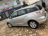 A picture of 2005 toyota Matrix
