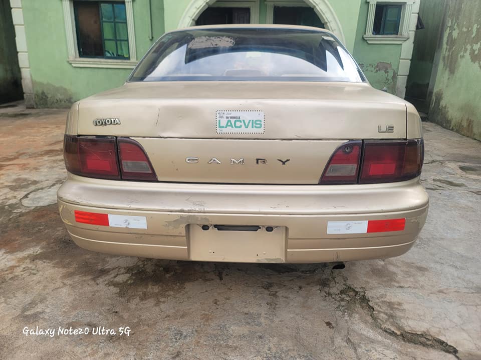 A picture of Toyota camry 1997