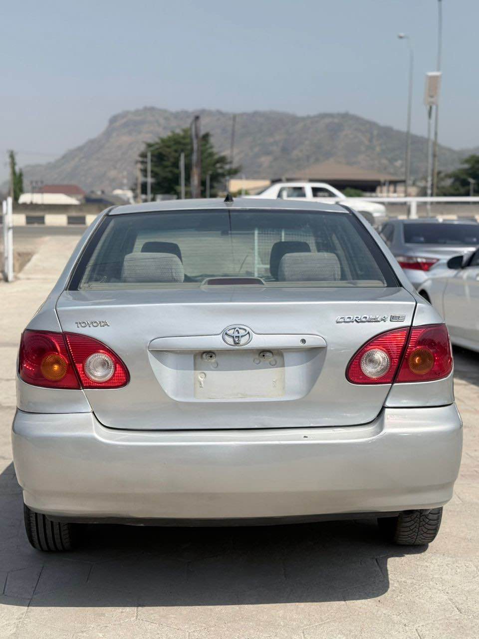 A picture of 2004 Toyota Corolla 4m net